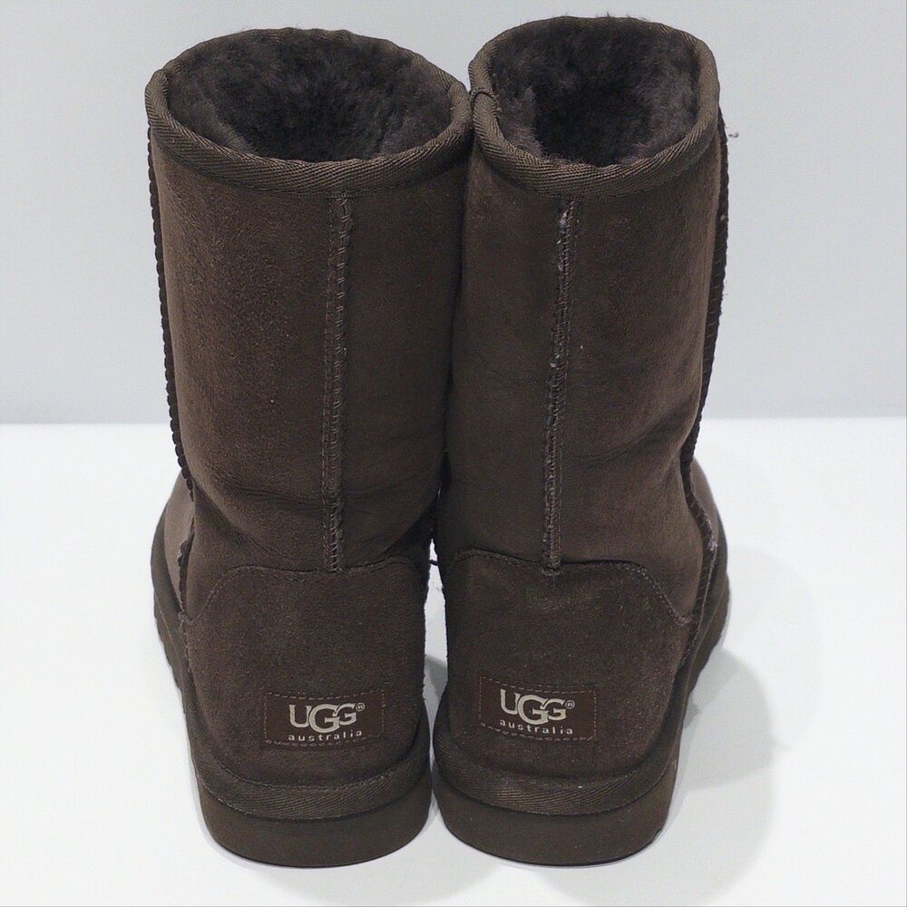 UGG Australia Classic Short II Brown Shearling Winter Boots Women 8 - Light Wear - Picture 4 of 8
